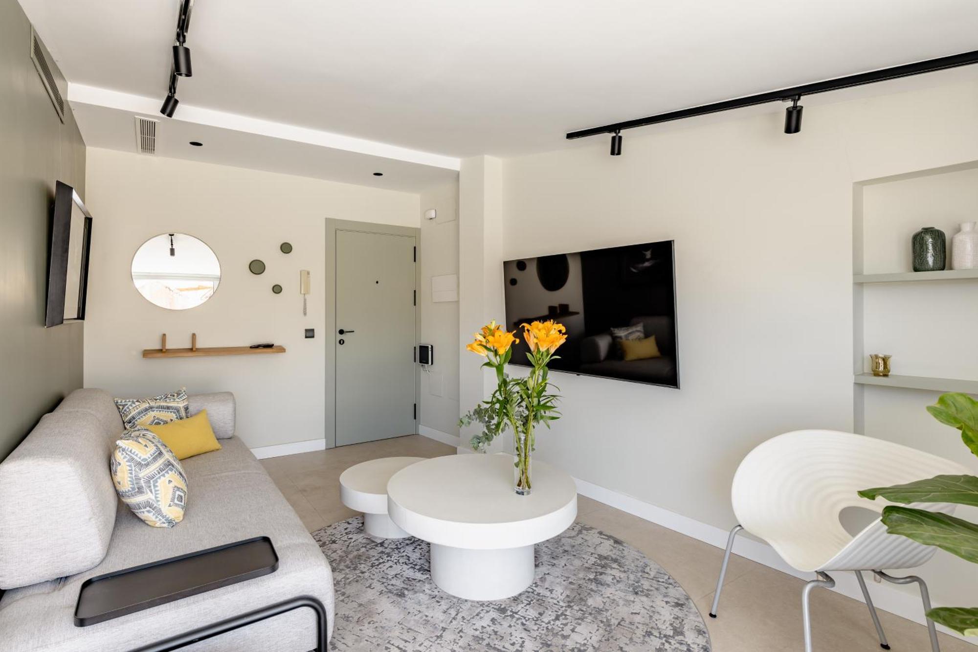 Atarazanas Suite, Atico Con Terraza Malaga Exterior photo